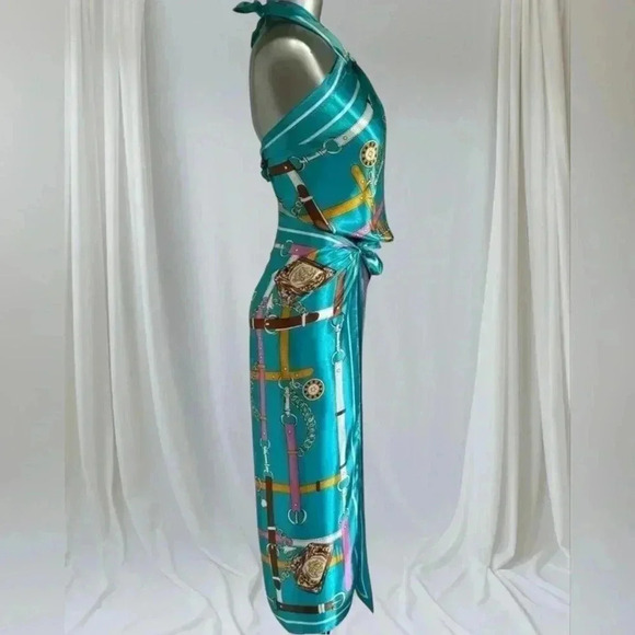 🆕Luxury Satin Scarf Top &  Wrap Skirt - Picture 2 of 14